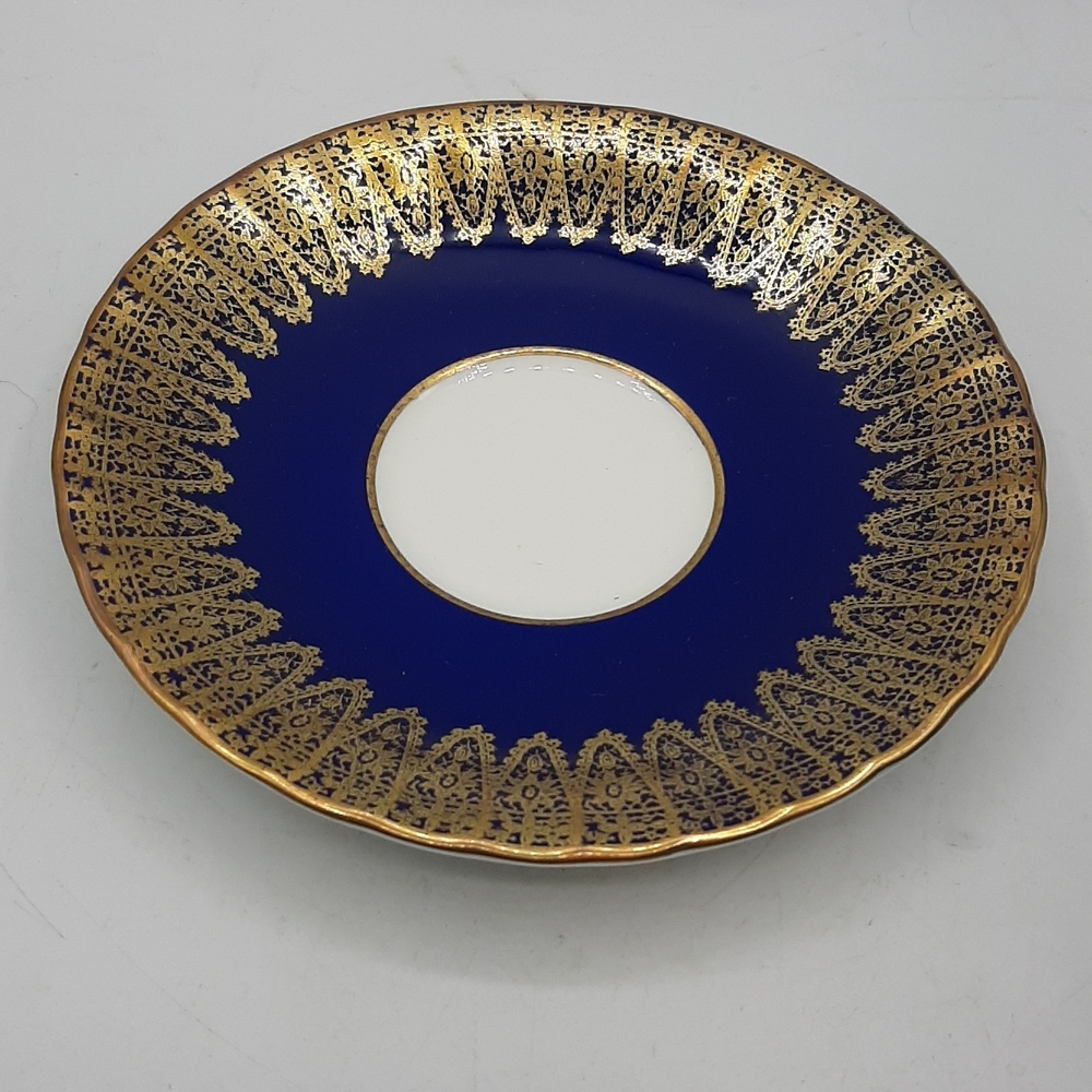 Vintage Aynsley Bone China Tea Cup and Saucer Cobalt Blue and Gold 2469 - Picture 3 of 10